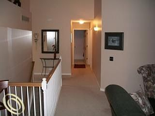 4th image of 2163 Fairway Cir