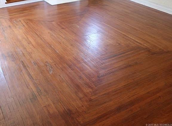 Pretty hardwoods!