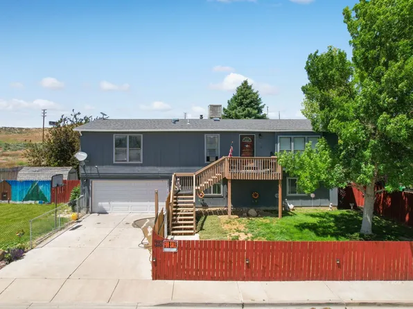 110 Ash St, Carlin, NV 89822