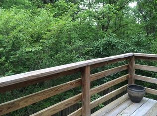 37 Old Mill Ln, Holland, PA 18966