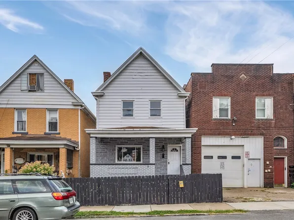 831 Woodward Ave, Mc Kees Rocks, PA 15136