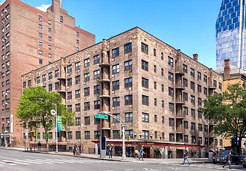 The Left Bank at 77 West 15th Street in Flatiron