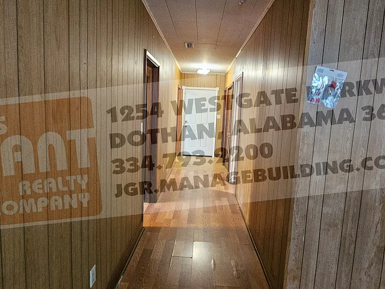 1000 E Lafayette St — Photo 43