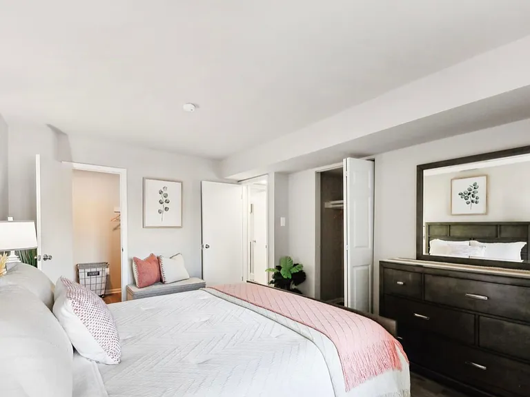 Potomac Garden Apartments — Photo 10
