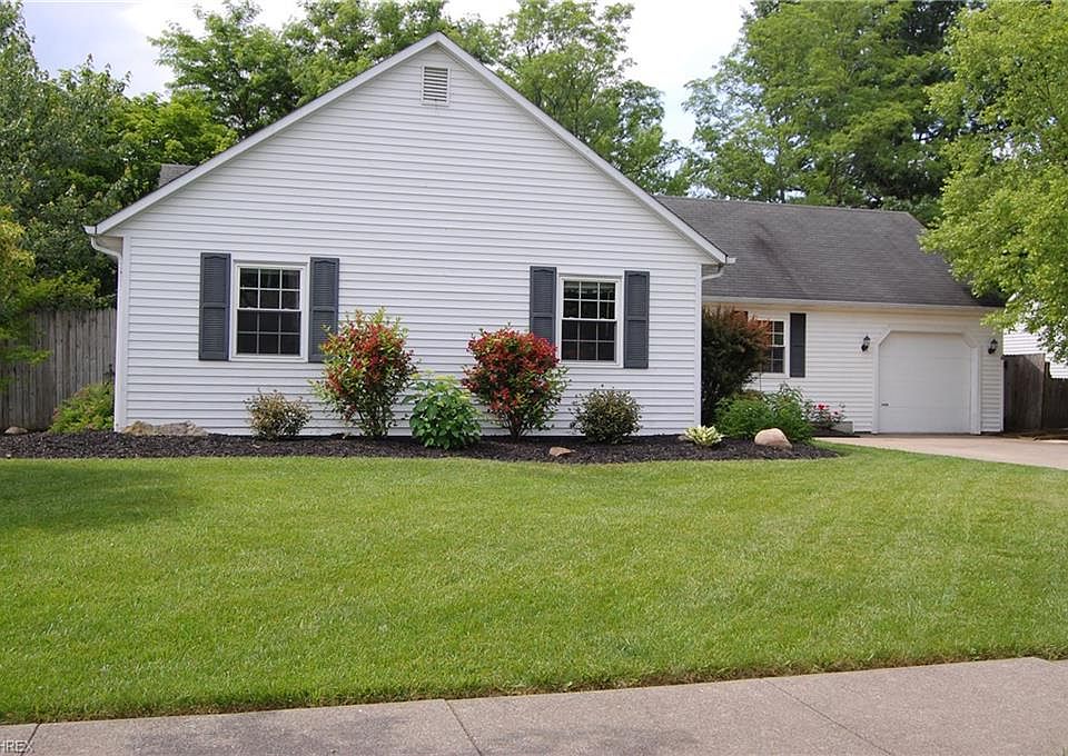 1st image of 906 Alden Ct