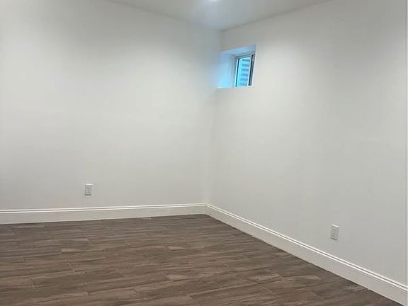 4th image of 192 Brookfield Ave