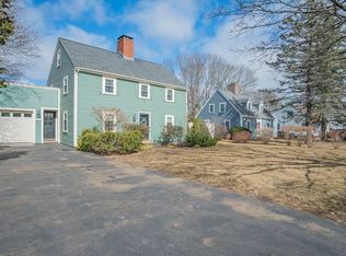 87 Lafayette St, Marblehead, MA 01945