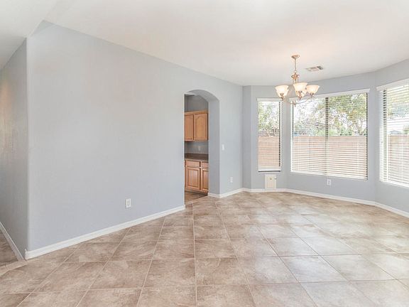 5th image of 3296 E Tonto Ct
