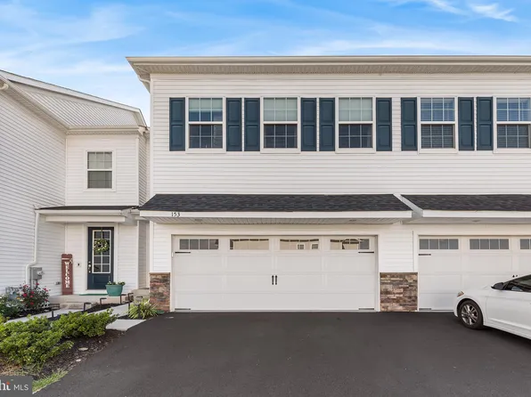 153 Golden Vale Dr, Royersford, PA 19468