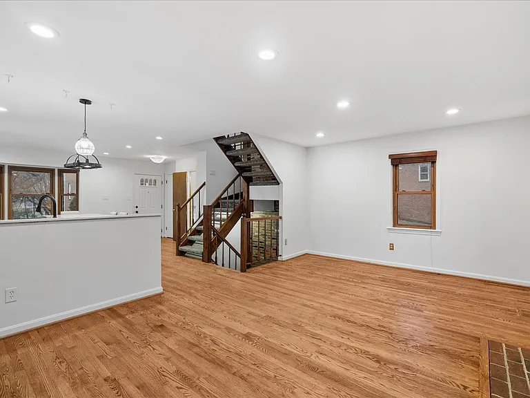 625 N Abingdon St — Photo 10