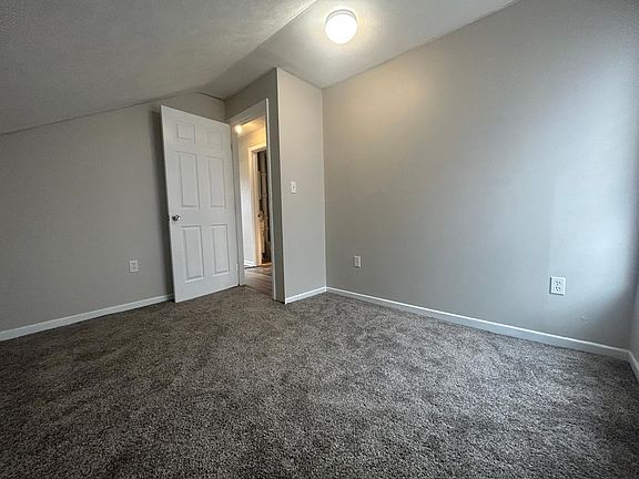 5th image of 4301 Candora Ave #3