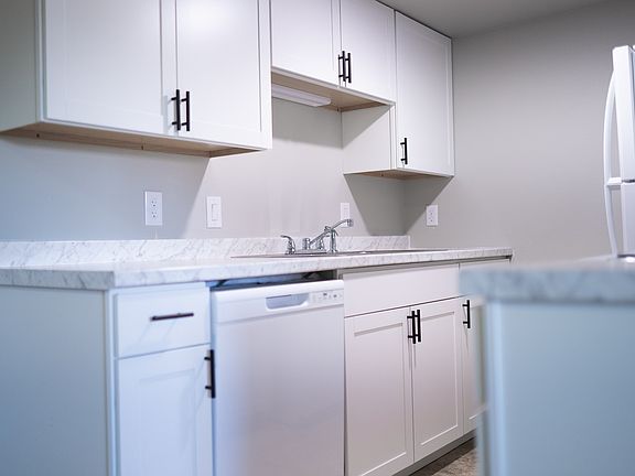 5th image of 63 S 22nd Ave #16015965