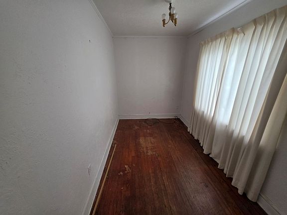 4th image of 114 Deegans St