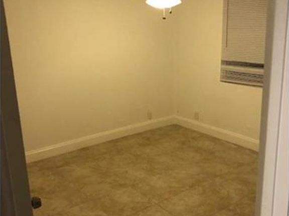 4th image of 5260 NE 16th Ave