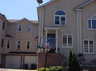 105 Erika Loop, Staten Island, NY 10312