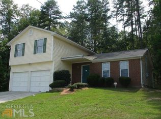 1383 Jennifer Ct, Lithonia, GA 30058