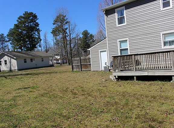 3rd image of 2108 Cloverdale Ave