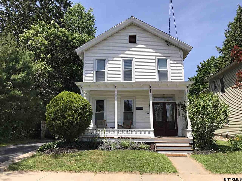 1st image of 137 Lincoln Ave
