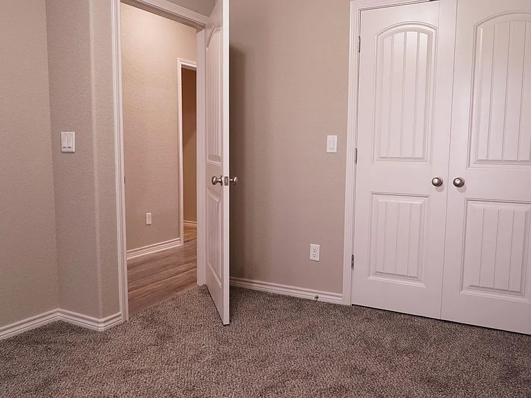Trophy Ridge Apartments — Photo 16
