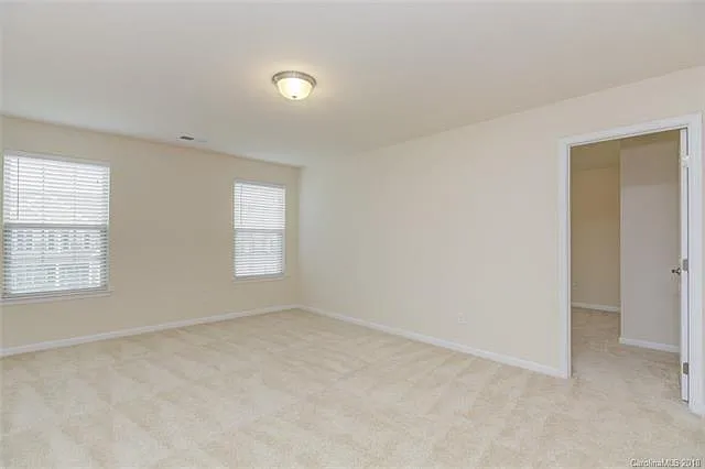 5620 Selkirkshire Rd — Photo 19