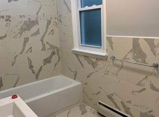99 W 24th St, Bayonne, NJ 07002