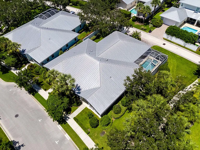 3346 Josephine St — Photo 42