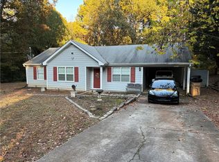 211 Brooks Ln, Winder, GA 30680