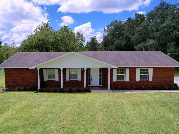 1405 W Knights Griffin Rd, Plant City, FL 33565