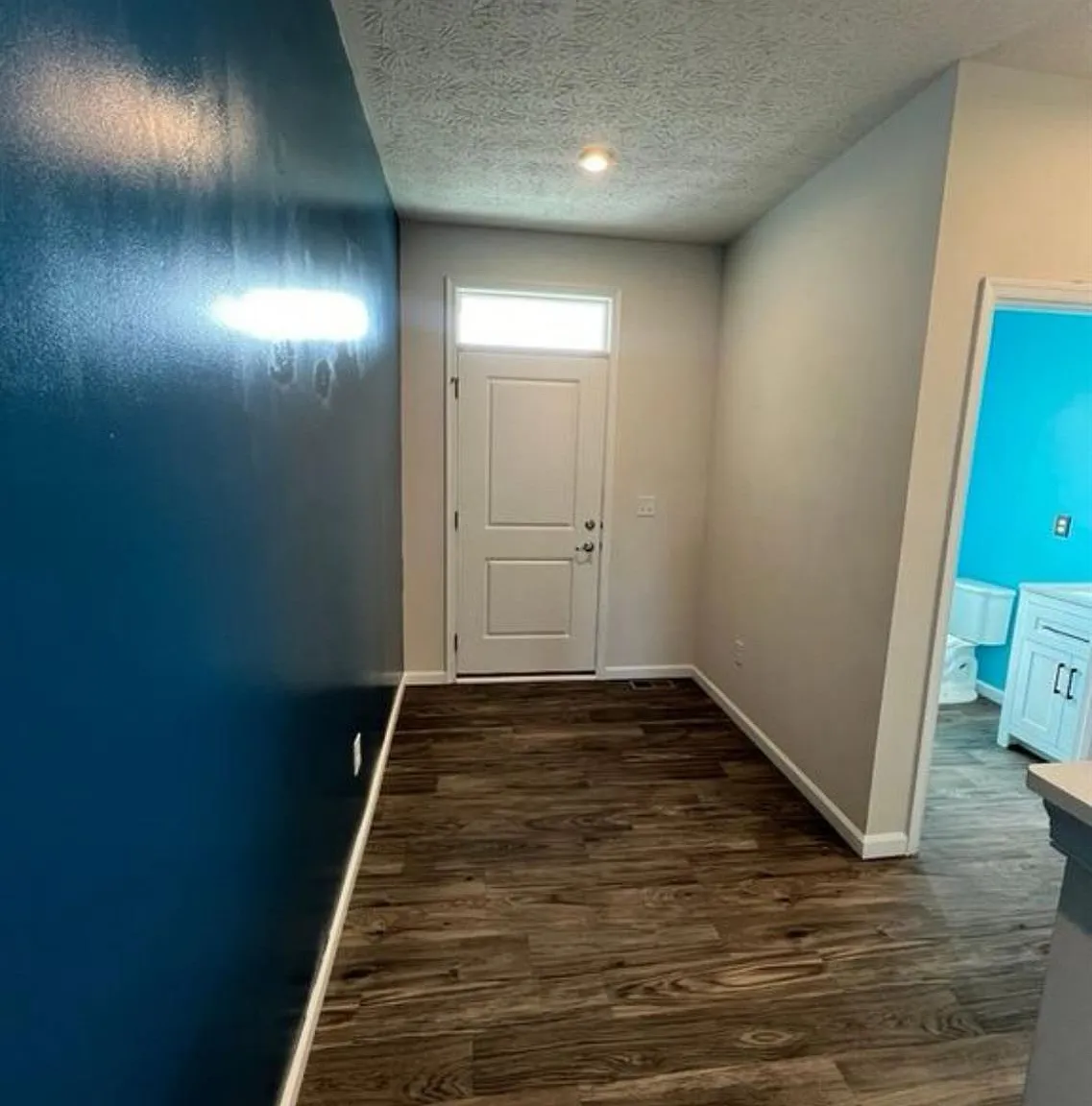 4 bed, 2.5 bath, 1788 sqft, $2,700 — Photo 2