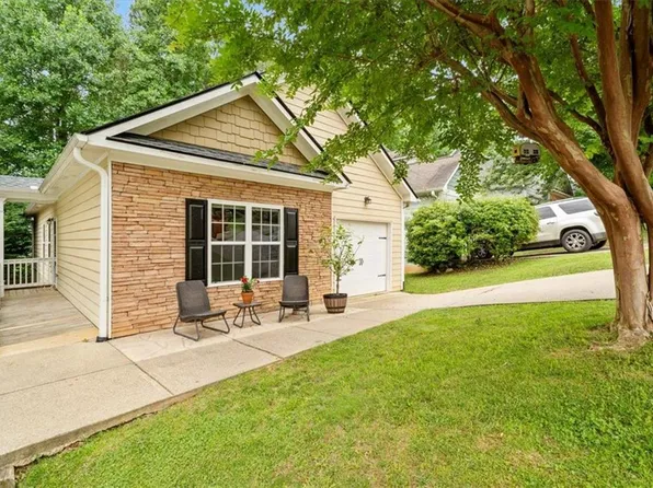138 Hood Park Dr, Jasper, GA 30143