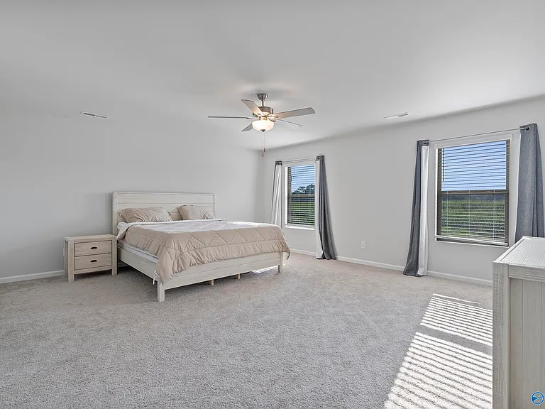27758 Whitechapel Dr — Photo 7