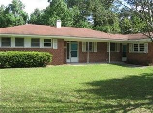 904 Ridgewood Dr, Valdosta, GA 31601