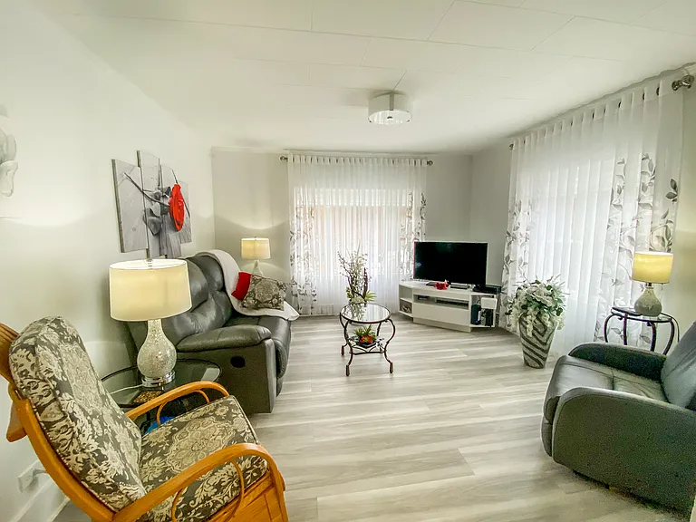 210 Mount Vernon Ave #1 — Photo 14