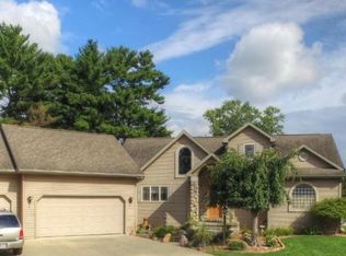 55890 River Shore Ln, Elkhart, IN 46516