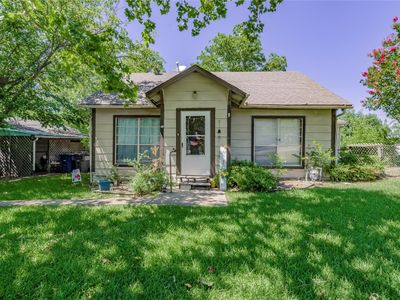 100 W College St, Princeton, TX, 75407