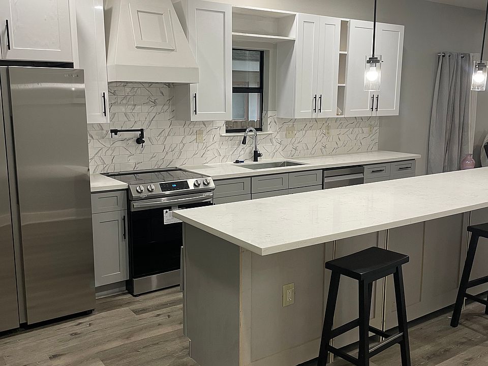 1st image of 6622 Avenue C