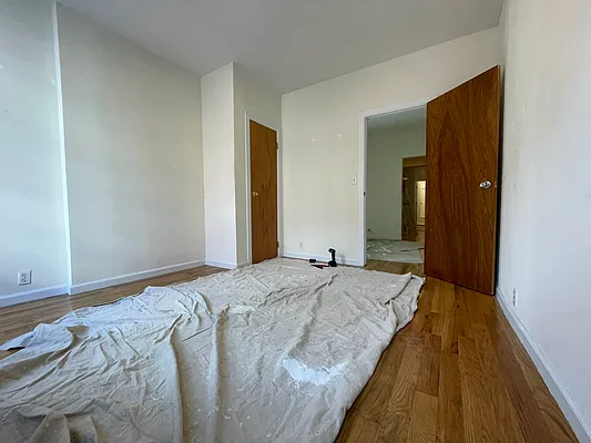 Rented by HOLTON REAL ESTATE INC. | media 10