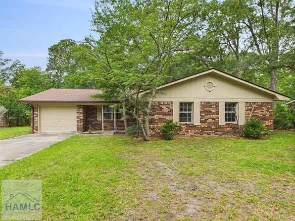 22 Dogwood St, Hinesville, GA 31313