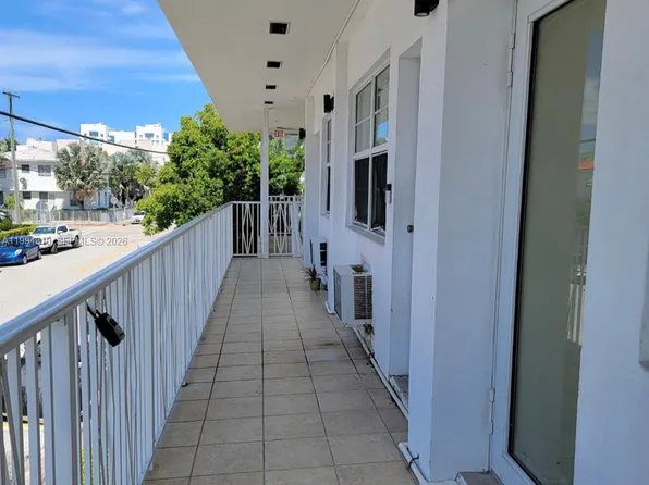 620 76th St APT 11, Miami Beach, FL 33141