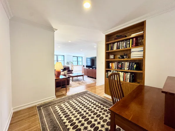 239 East 79th Street image 13 of 20