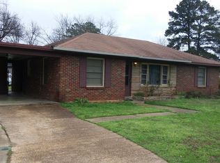 3601 S Georgetown Dr, Montgomery, AL 36109