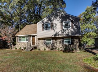 11740 Olde Coach Dr, Midlothian, VA 23113