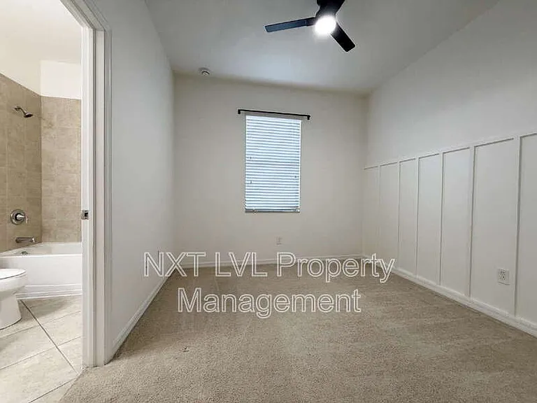 9453 River Otter Dr — Photo 23
