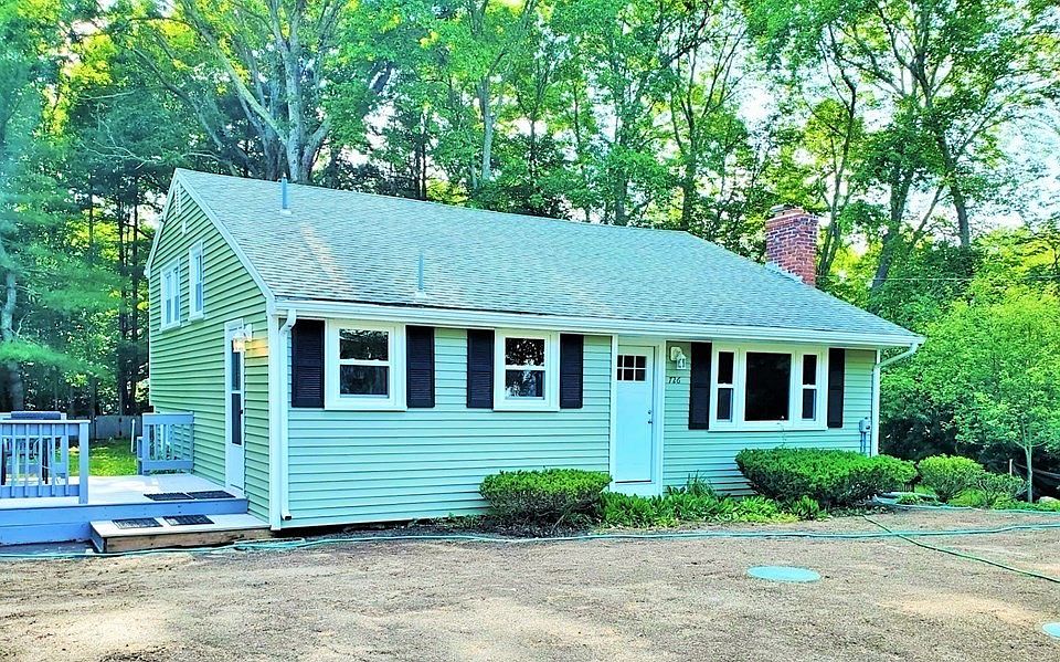 1st image of 726 Winter St