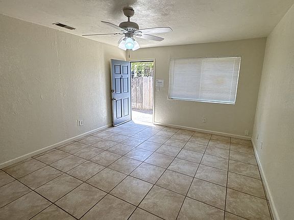 3rd image of 527 S Garden St APT 2
