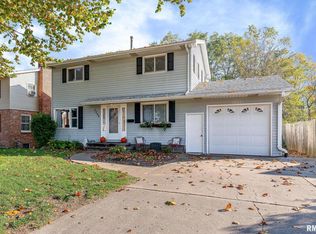 2408 31st St, Moline, IL 61265