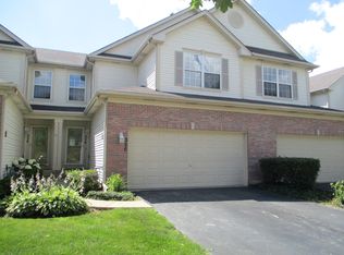 7500 Savoy Ln #64-3, Bridgeview, IL 60455