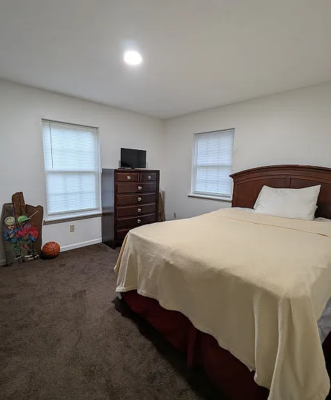 1165 Glade Dr — Photo 7