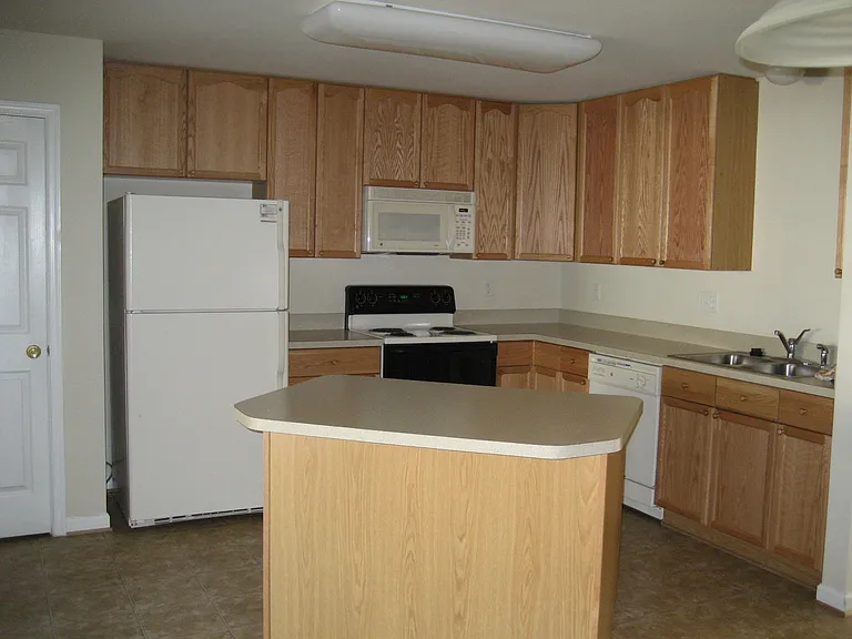 113 Quartz Rd — Photo 3
