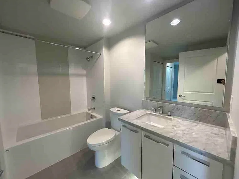 3281 E Kent Ave N #203 — Photo 8
